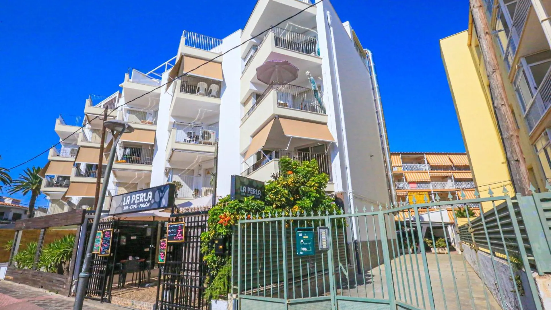 Regueral Only Families Apartment Cambrils Spain