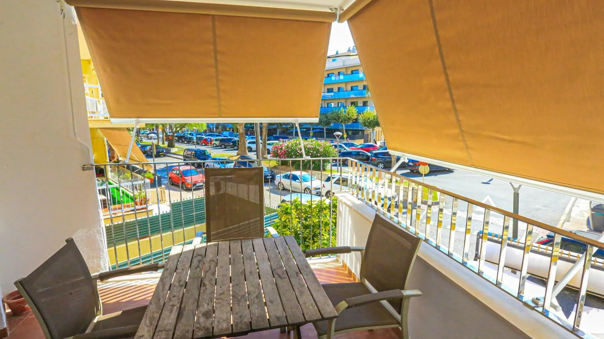Regueral Only Families Apartment Cambrils